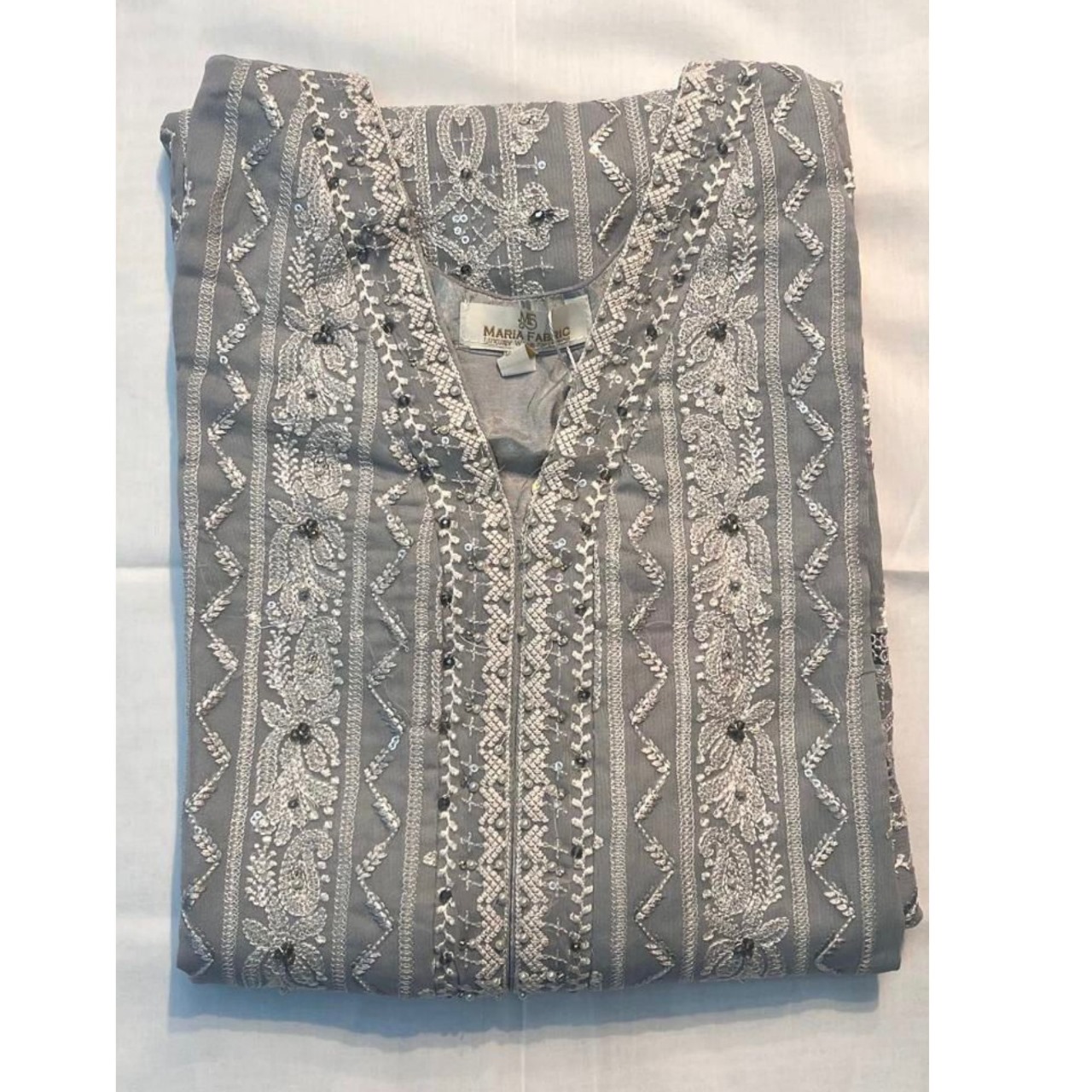 Oreginal pakistani luxury readymade exclusive pirty 3pieces